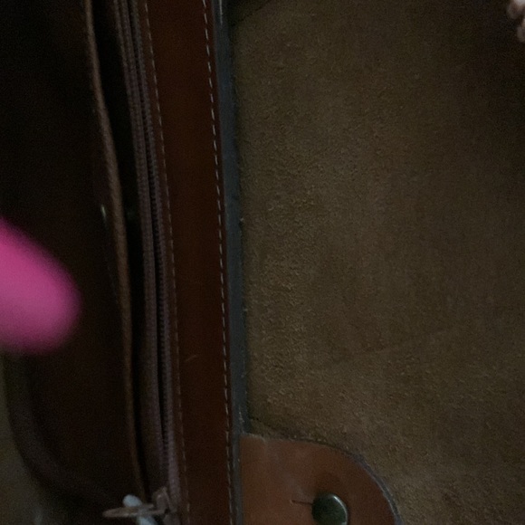 Rare Dooney & Bourke Norfolk pebble grain domed satchel in brown/camel - Picture 7 of 8